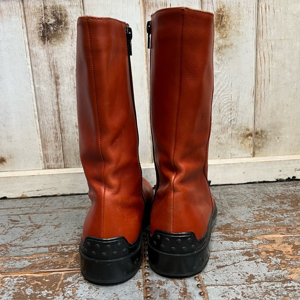 Tod’s Burnt Orange Leather Boots - Picture 5 of 14